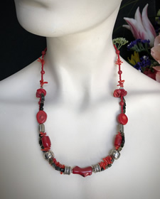 Coral Necklace w/Silver Beads 